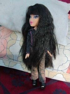 Bratz Doll with Fashion Outfit