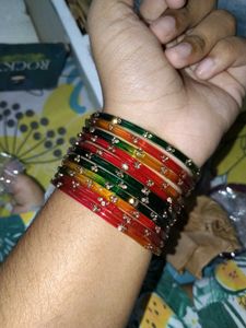 Set of 6 kashmiri Colourful Bangles
