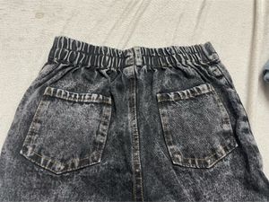 Faded Black Straight Fit Jeans
