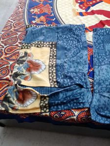 Cozy Blue &amp; Yellow Printed Bedding Set