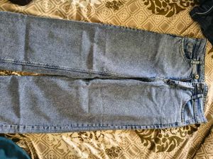 Light Wash Denim Jeans