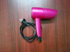 NOVA Foldable Hair Dryer.