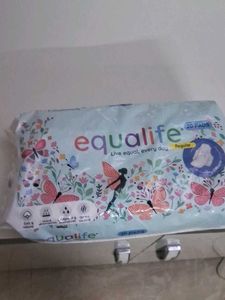 Equalife Regular Pads (20)