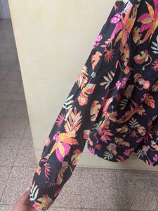 Vibrant Tropical Print Button-Up Shirt
