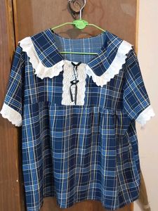 Cute Plaid Tunic Top with Lace Collar