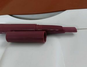 Mamaearth Moisture Matte Lipstick