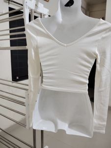 S- White,offwhite,Cream Long Sleeve Crop Top