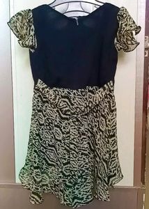 Sale🥳🎉 Sale🥳🎉Middi Dresses Of Baby Girl