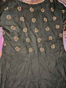Elegant Green Embroidered Kurta Set
