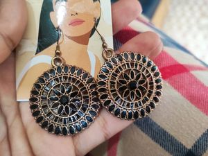 Earings Black 🖤