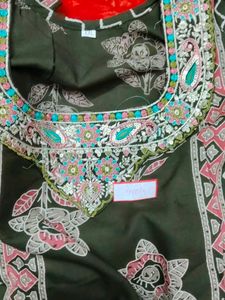 women azrak print kurti