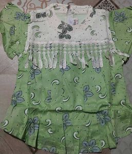 Girls Frock &amp;Top Size-32