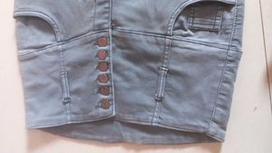 Light Wash Denim Jeans