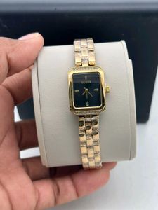 MIX BRANDED PREMIUM QUALITY LADIES WATCH AT SALE