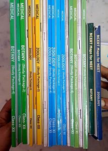 Aakash NEET Bio Full Set + NCERT Maps(XI&XII)