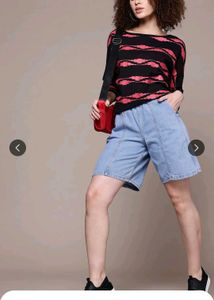 Stylish Black &amp; Pink Striped Top