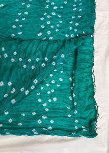 Green Bandhani silk Dupatta