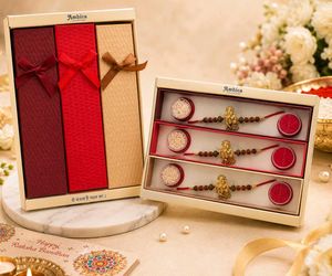 Beautiful Raksha Bandhan Rakhi Set