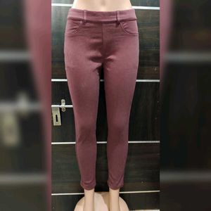 Comfortable Maroon Slim Fit Pants