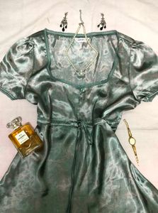 Silky teal fey top with lace trim