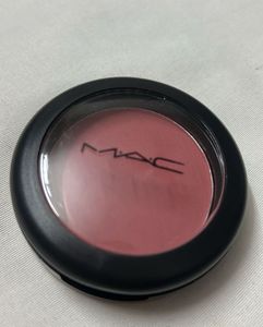 MAC makeup set of 4