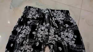 Flowy Black &amp; White Floral Pants