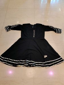 Elegant Black Kurta Set with Silver Embellishments
