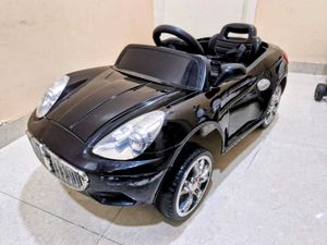 Kids Ride-On Car