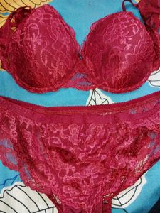 Lace Bra & Panty Set