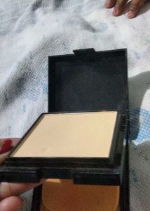Pressed Compact Powder