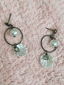 ☀️FREE DELIVERY☀️ Combo of 7 Earrings + Bracelet