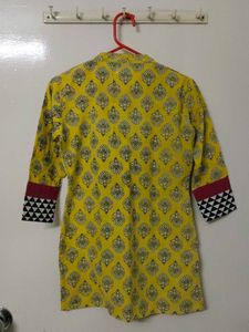 Stylish Yellow Printed Kurta