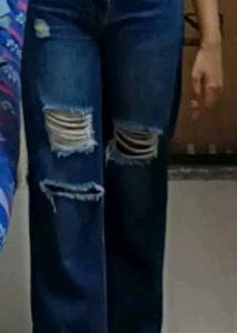 Stylish Ripped Blue Jeans 🌀