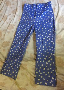 Blue Daisy Print Flare Pants
