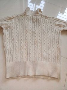 Unisex Cream Cable Knit Sweater
