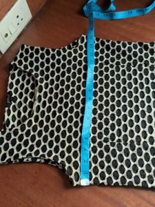 Globus Black and White Patterned Sleeveless Dress