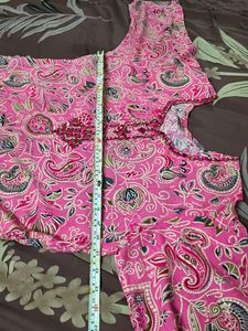 Pink Paisley Print Kurta Set