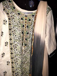 Elegant Kurta With Duppata
