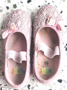 Beautiful pink Shoe For Ur Angel😇