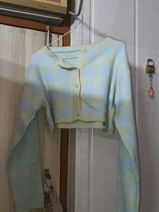 Cute Cropped Cardigan
