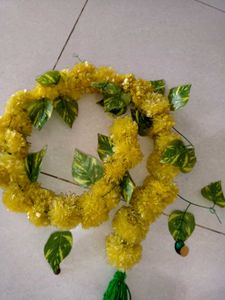 Vibrant Yellow Flower Garland
