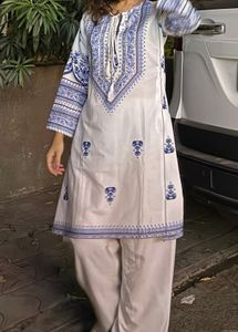 Blue &amp; White Ethnic Kurta Set with red d
