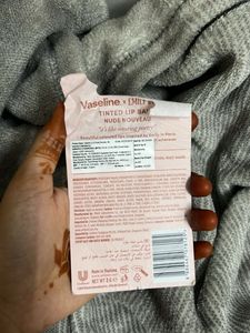 Vaseline Lip Balm - Nude Nouveau