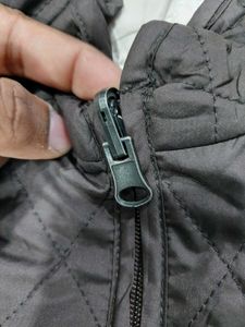 😍 2 In 1 Sleeveless Lighweight Half Jacket