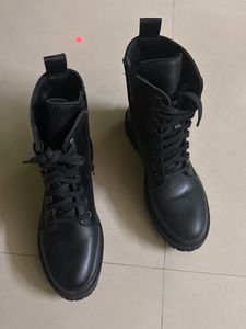 Black Ankle Boots(never used)