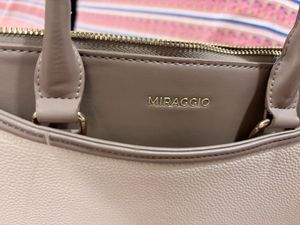 Chic Two-Tone Tote Handbag