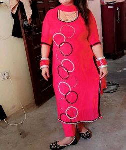 Vibrant Red Kurta Set with Circle Embellishments