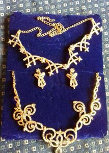 Neck And Ear two Stone Jewellery.
