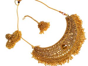 💛3 piece Elegant Gold-Tone Bridal Necklace Set ✨