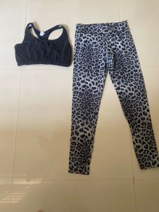 activewear set (Leopard Print High-Waisted Legging